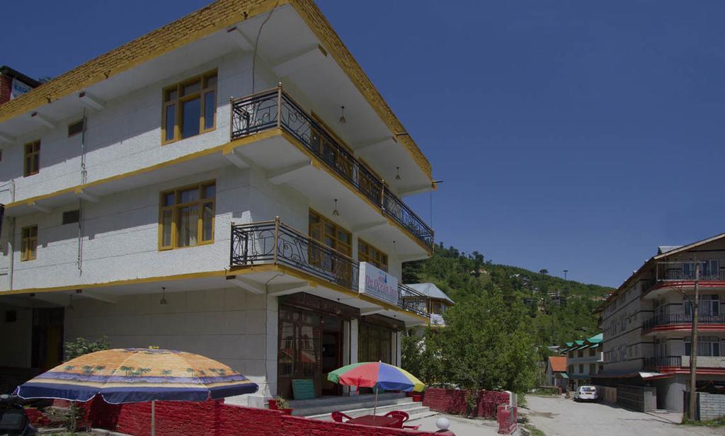 Hotel Ocean Inn Manāli Екстериор снимка