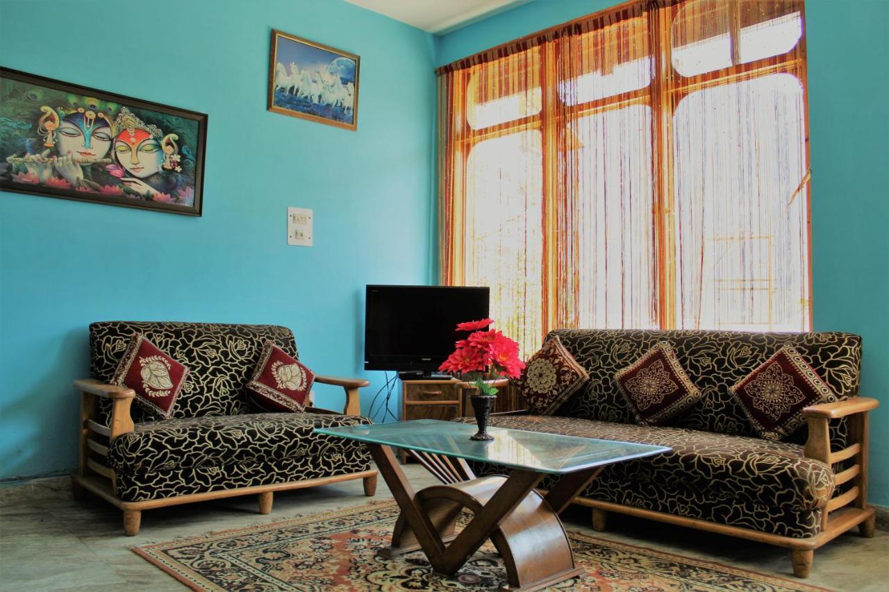 Hotel Ocean Inn Manāli Екстериор снимка
