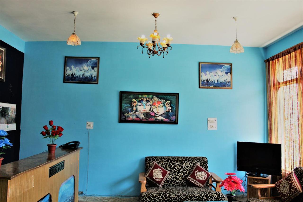 Hotel Ocean Inn Manāli Екстериор снимка